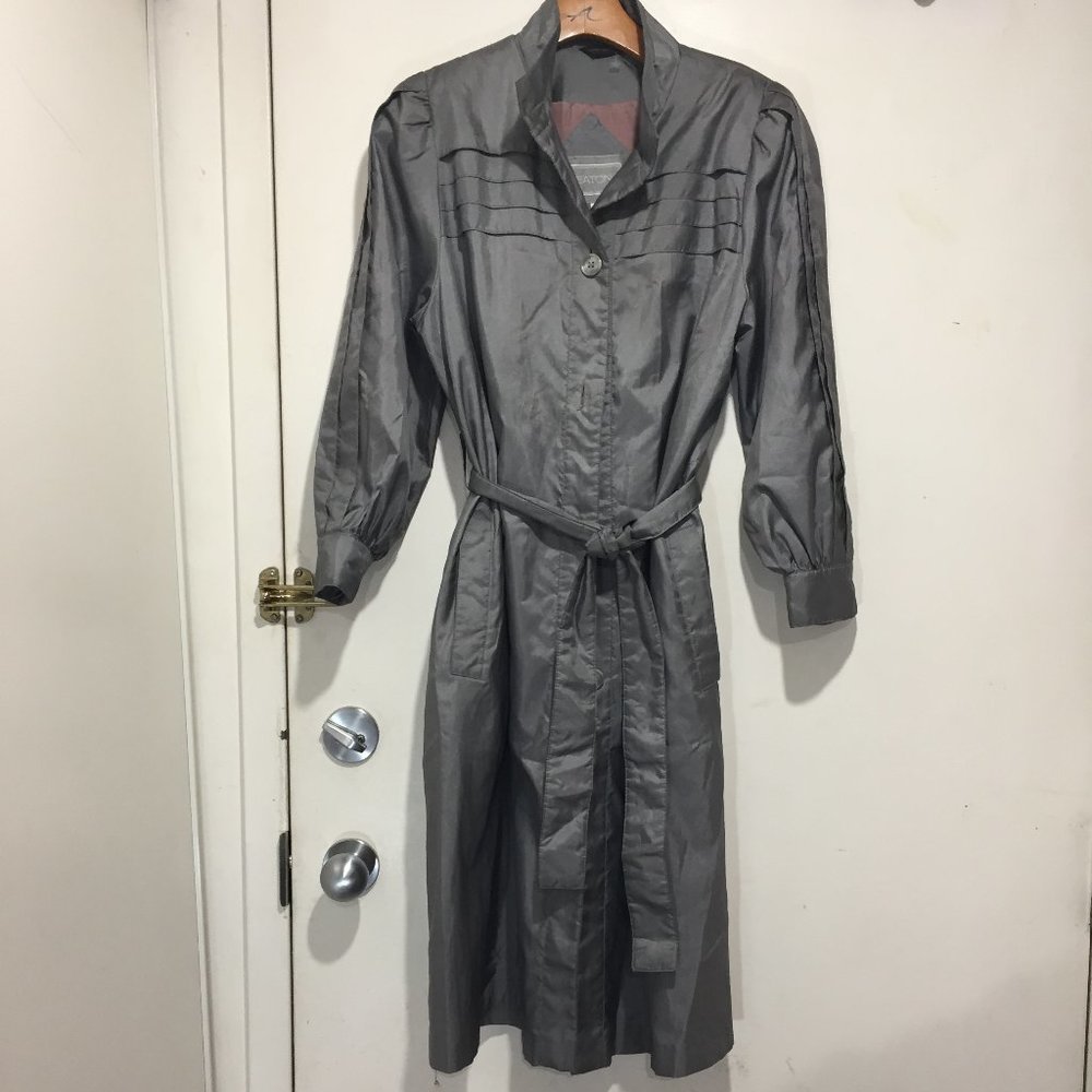 VINTAGE EATON BELTED TRENCH COATS SIZE 4P